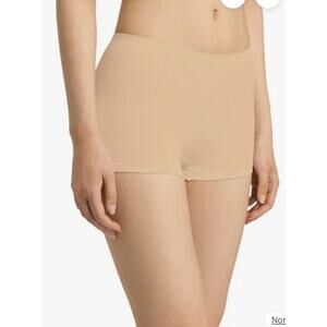 Hanro Women's Touch Feeling Boyleg Nude Sz M $70 NEW
